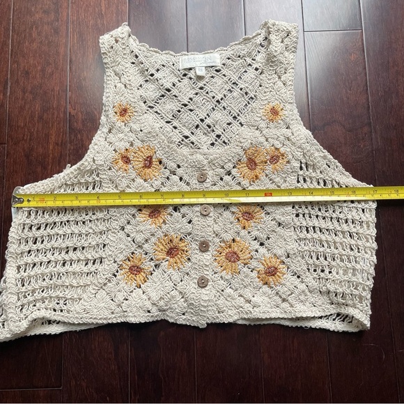 Rebellion crotchet sunflower vest size M - Picture 7 of 7